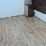 onde acho piso laminado madeira clara Vila Lusitania